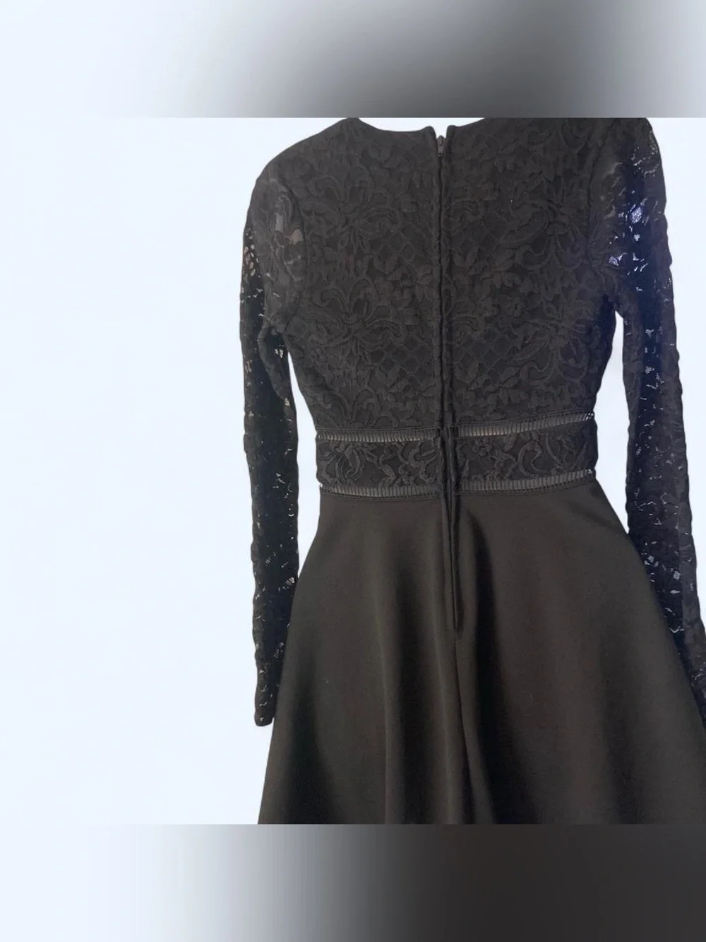 Black lace top dress with long sleeves and zipper back L Speechless